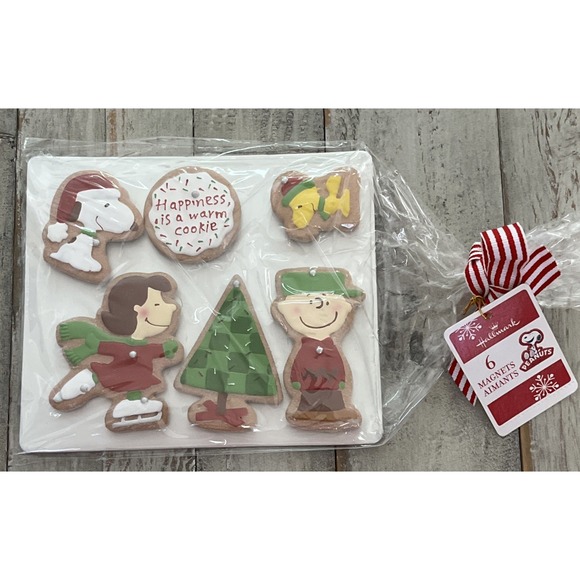 Hallmark 2001 Peanuts‎ Happiness Is Everything Christmas Cookie Sheet Magnets - Picture 1 of 12